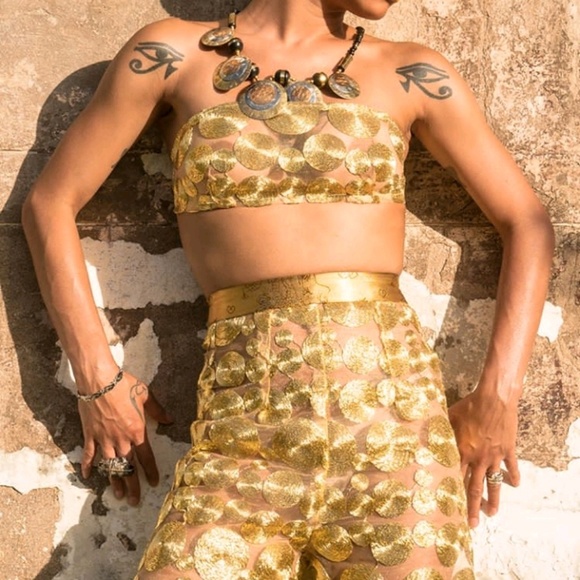 Meet your Posher, Krystal - Picture 1 of 4